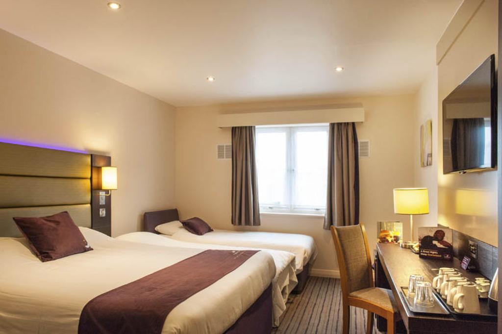 Premier Inn Aberdeen Airport - Dyce Buitenkant foto