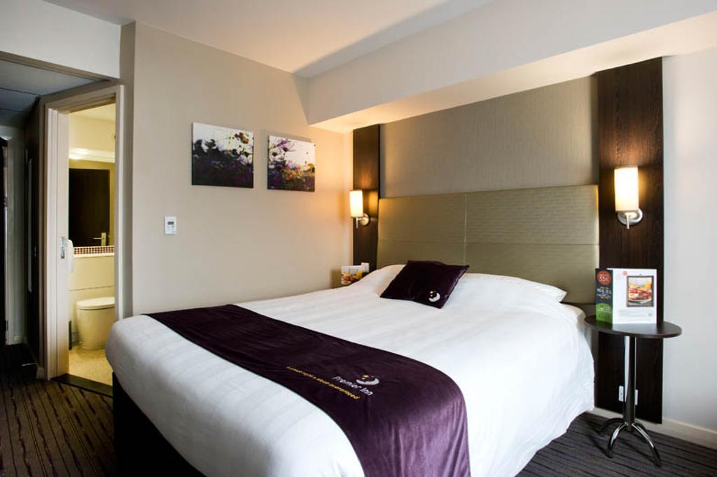Premier Inn Aberdeen Airport - Dyce Kamer foto