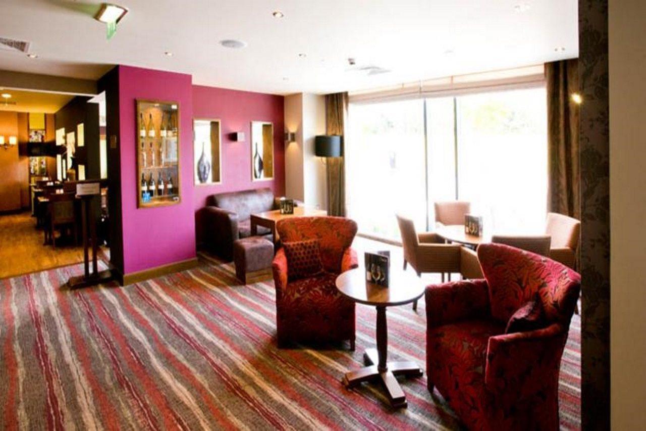 Premier Inn Aberdeen Airport - Dyce Buitenkant foto