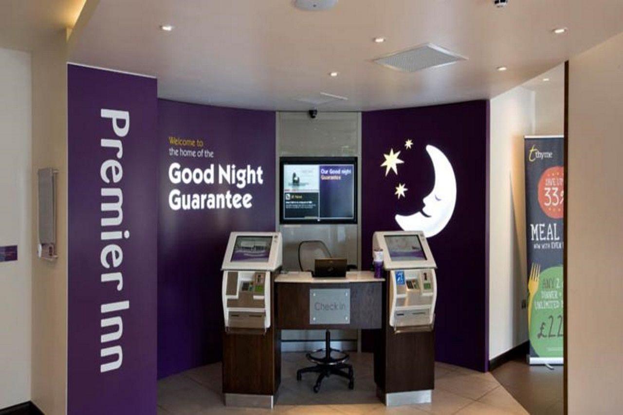 Premier Inn Aberdeen Airport - Dyce Buitenkant foto