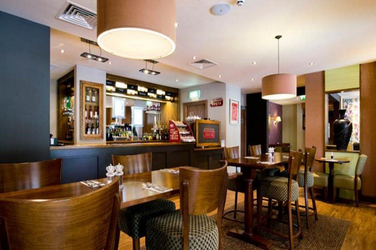 Premier Inn Aberdeen Airport - Dyce Buitenkant foto