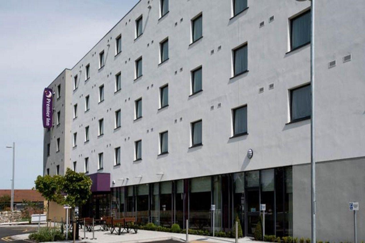 Premier Inn Aberdeen Airport - Dyce Buitenkant foto